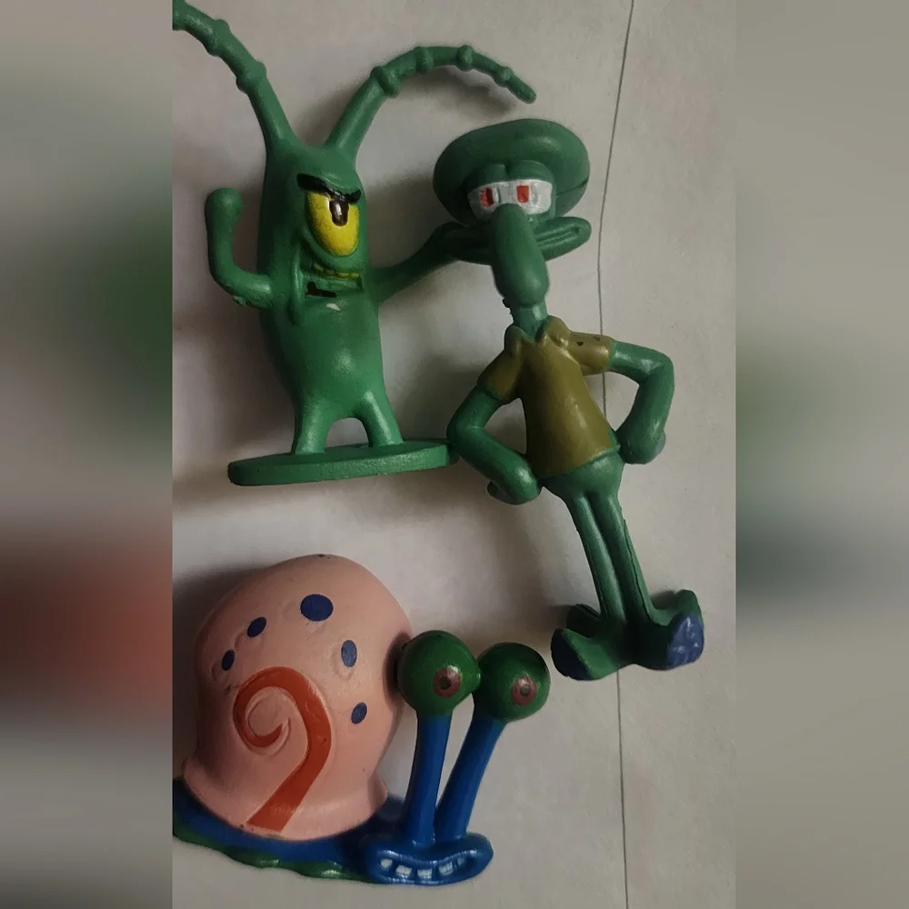7 Vintage SpongeBob Figures/Cake Toppers. Never Used